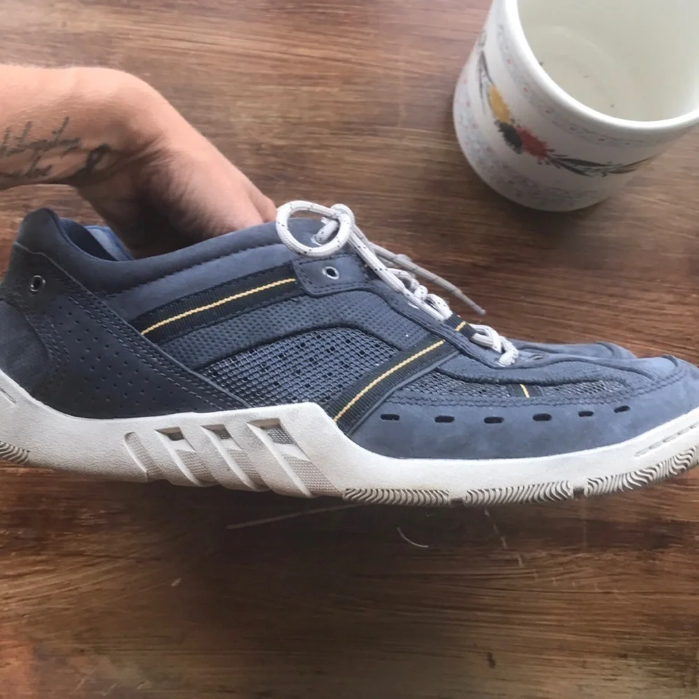 Clarks blue leather sneakers